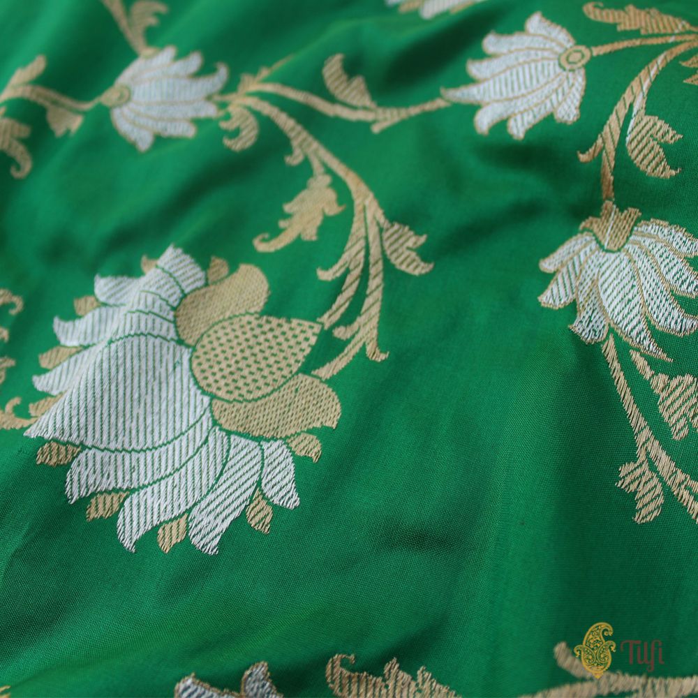 Dark Green Pure Katan Silk Banarasi Handloom Kadwa Saree