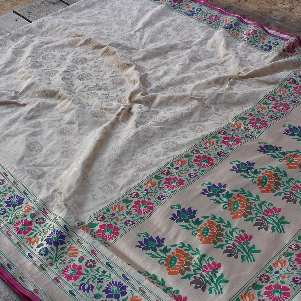 Off-White Pure Silk Georgette Banarasi Handloom Saree