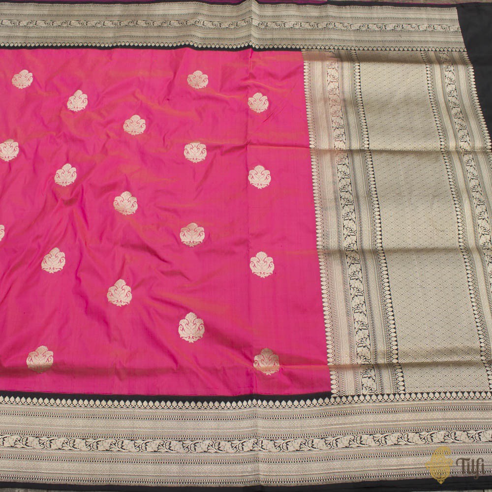 &#39;Qainaat &#39; Peach-Pink Pure Katan Silk Banarasi Kadiyal Handloom Saree