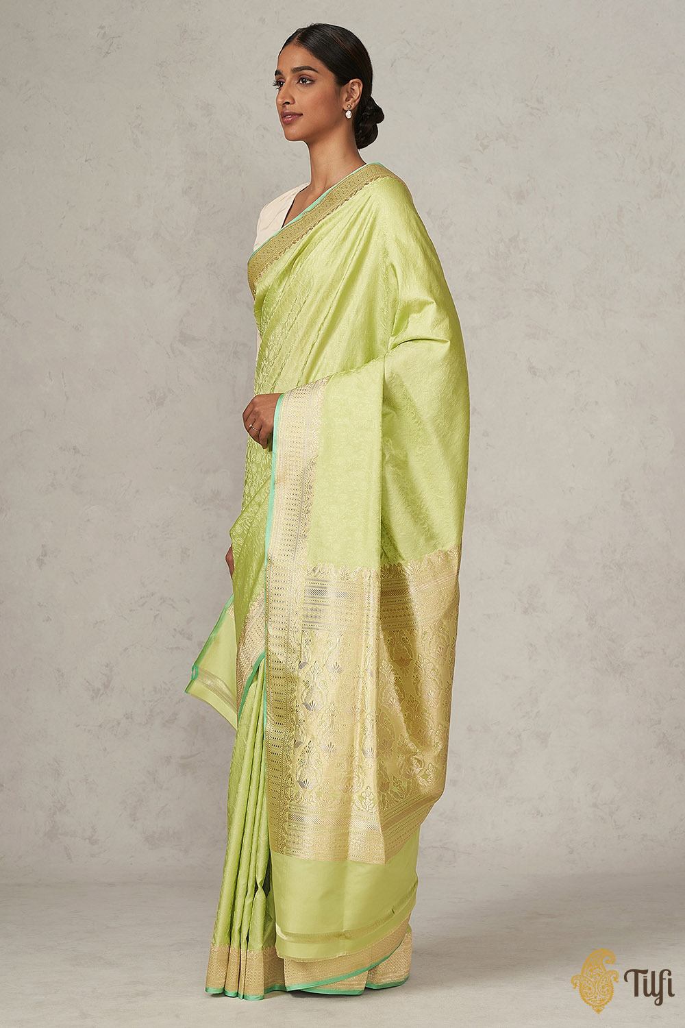Light Green Pure Soft Satin Silk Banarasi Tanchoi Handloom Saree