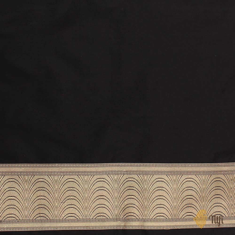 Black-White Checkered Pure Katan Silk Handloom Banarasi Saree