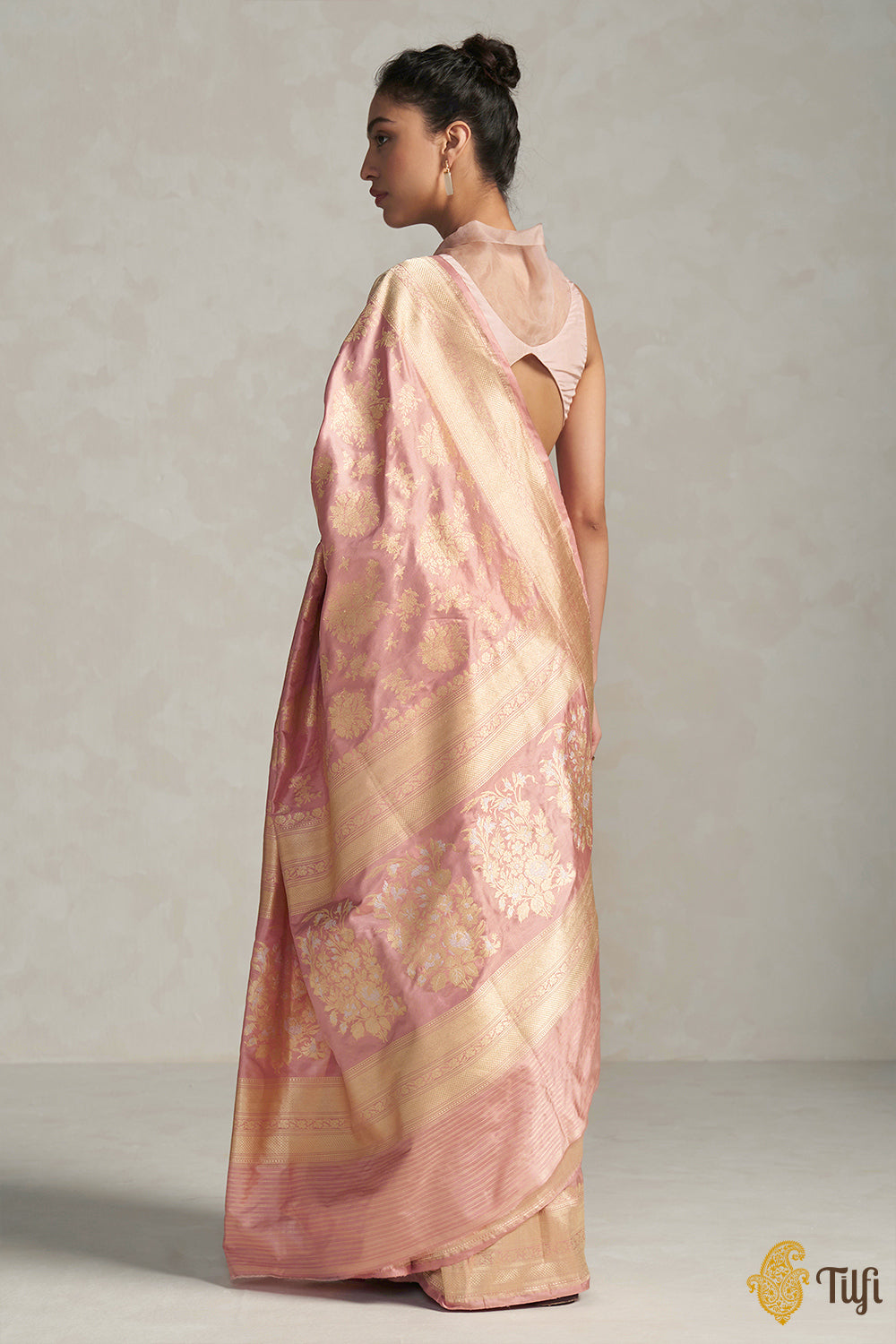 &#39;Hera&#39; Soft Pink Pure Katan Silk Banarasi Handloom Saree