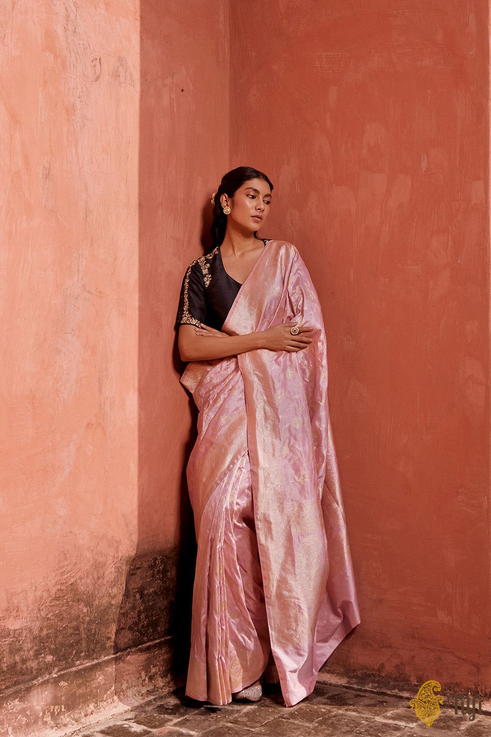 &#39;Arya&#39; Soft Pink Pure Katan Silk Banarasi Handloom Saree