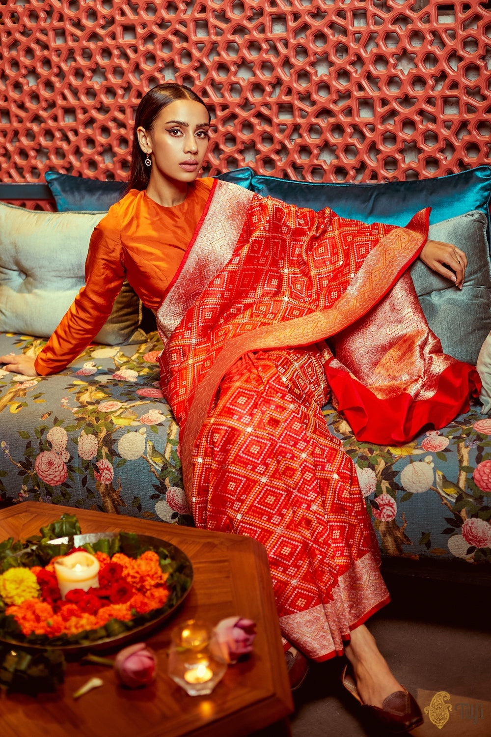 &#39;Viti&#39; Red Pure Katan Silk Banarasi Patola Handloom Saree
