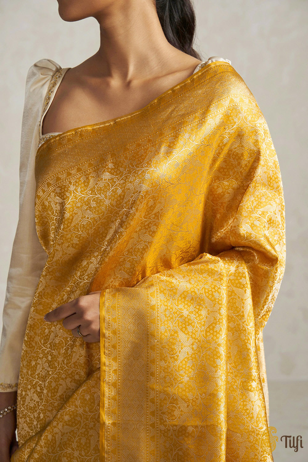 &#39;Sarika&#39; Mustard Yellow Pure Katan Silk Banarasi Handloom Saree