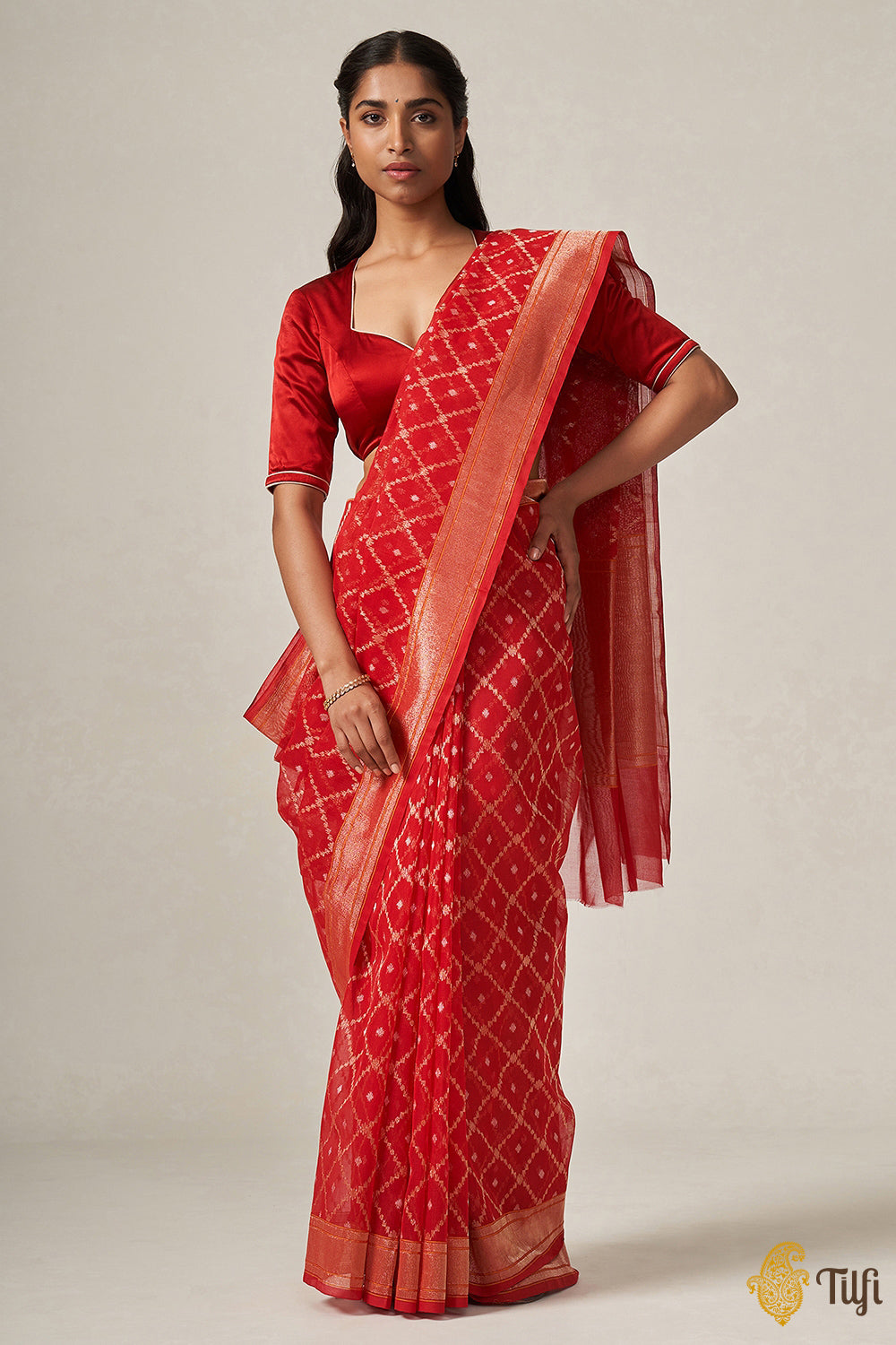 &#39;Meera&#39; Red Pure Cotton Jamdani Real Zari Banarasi Handloom Saree