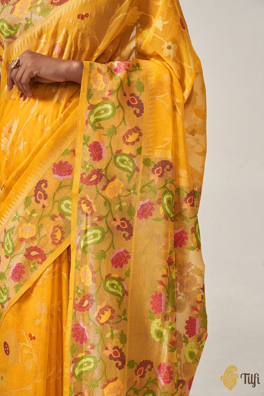 &#39;Phalguni&#39; Yellow Pure Cotton Real Zari Banarasi Handloom Saree