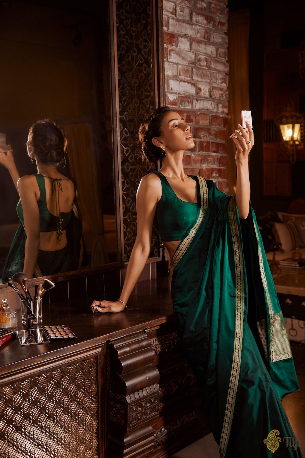 &#39;Preshti&#39; Deep Green Pure Soft Satin Silk Banarasi Handloom Saree