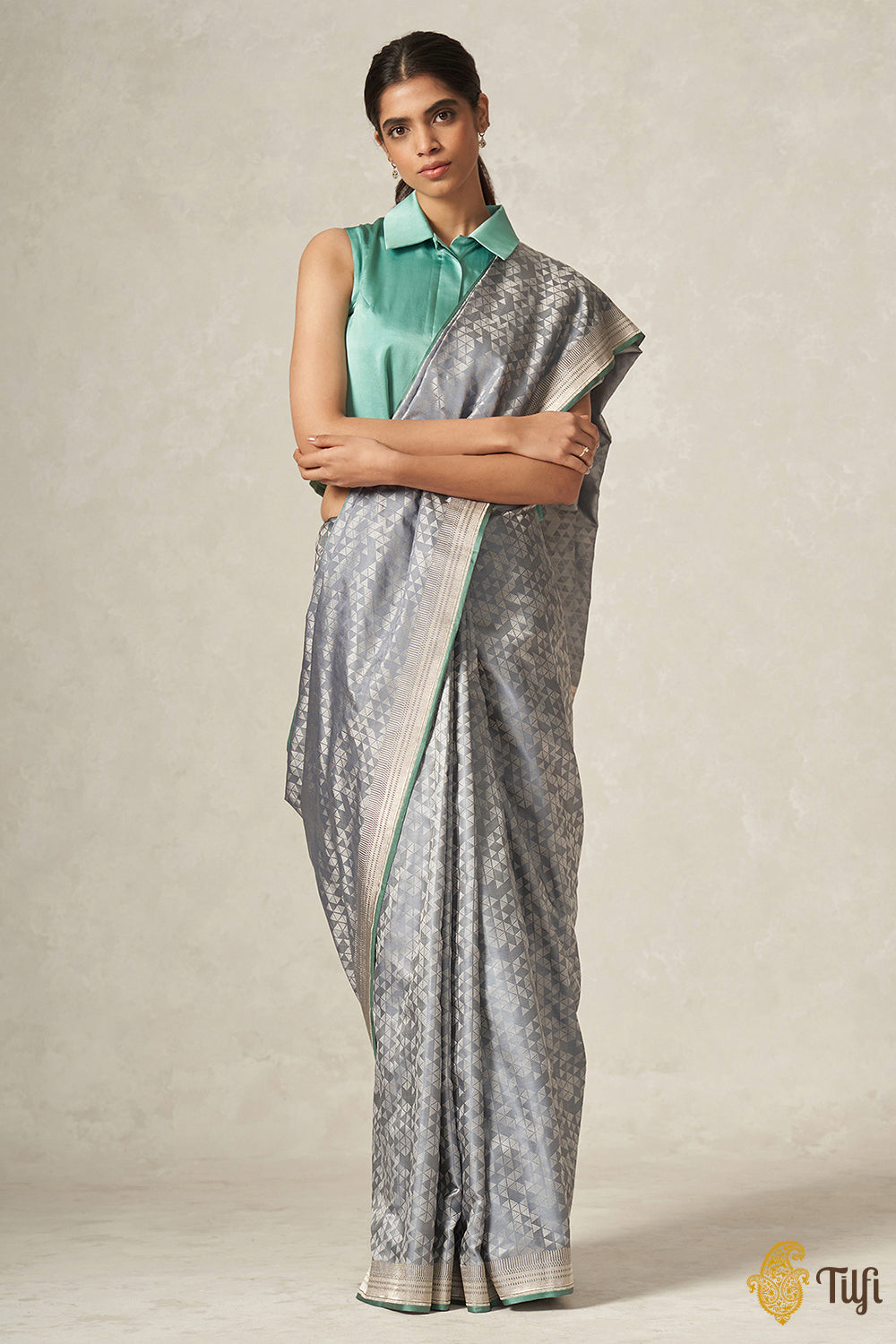 &#39;Tamara&#39; Blue Gray Pure Satin Silk Geometric Banarasi Handloom Saree
