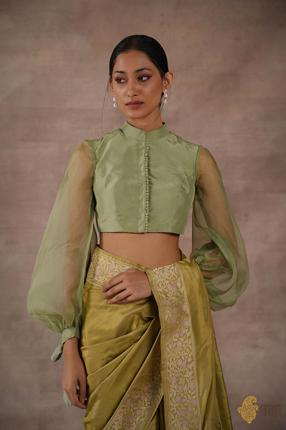 Saree Elegance - Beautiful puffed sleeve blouse with silk... | Facebook