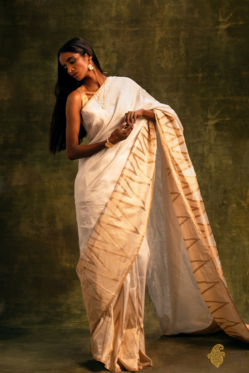 Pre-Order: White-Gold Pure Ektara Silk Tissue Banarasi Handloom Saree
