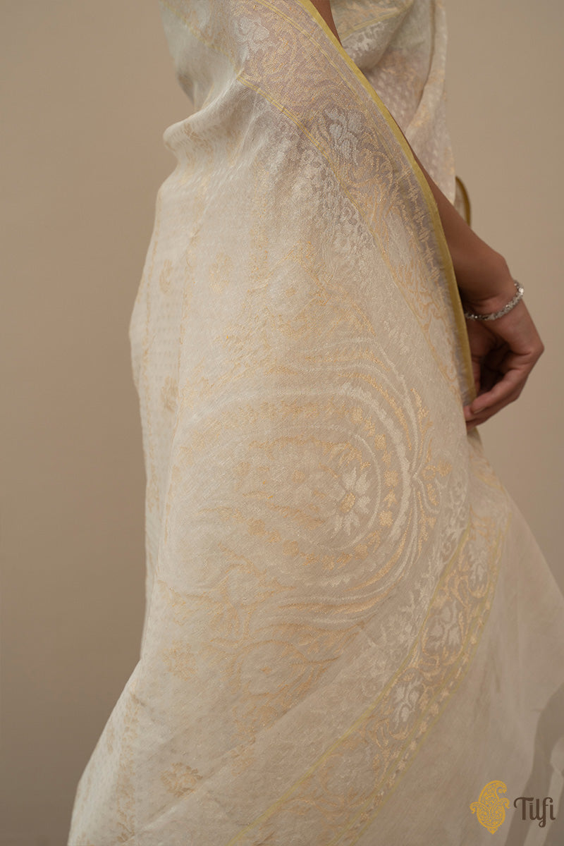 &#39;Ahilya&#39; Off-White Pure Cotton Jamdani Real Zari Banarasi Handloom Saree